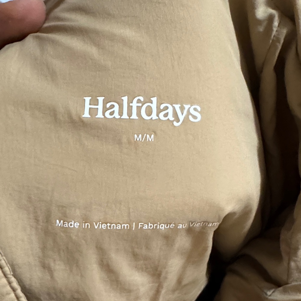 NWT HALFDAYS NELLIE packable quilted puffer in tan sizes XS,S,M,L, XL - Picture 10 of 15